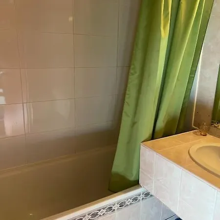 Centre Station 6 Personnes Апартаменты *